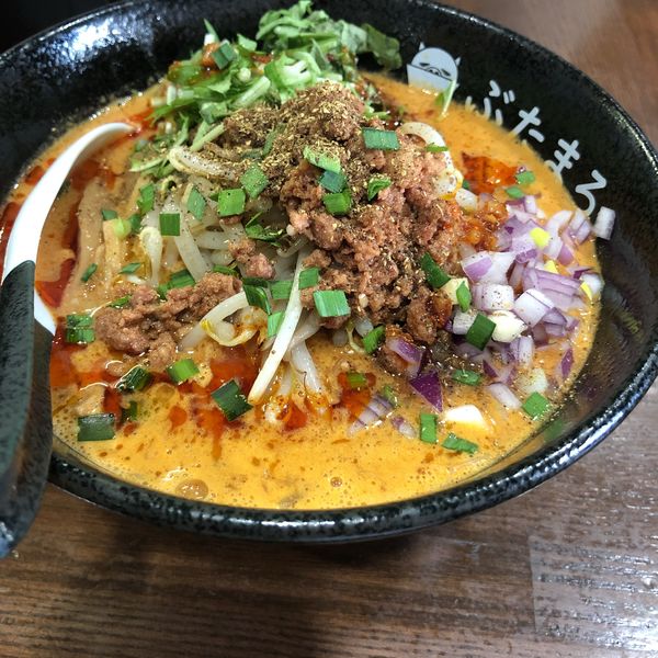 「味噌担々麺　追い飯セット」@らーめんぶたまろの写真