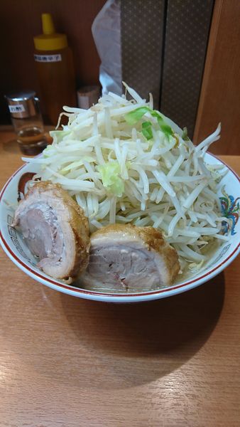 「小ぶた」@ラーメン豚山 大塚店の写真