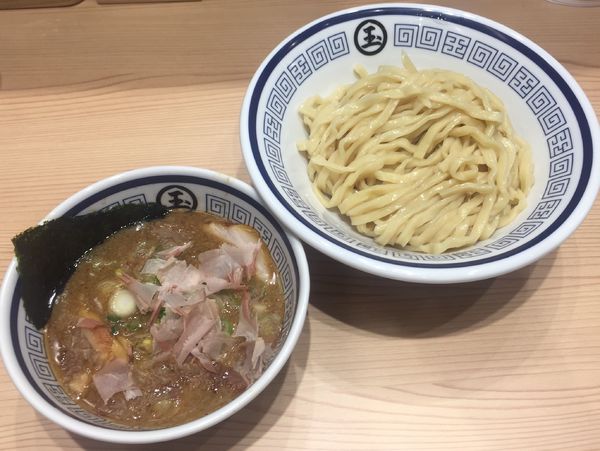 「つけ麺900円」@中華そば つけめん 玉 新宿店の写真