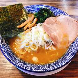 魚介豚骨ラーメン