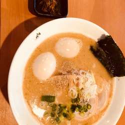 特選濃厚鶏そば 大盛り