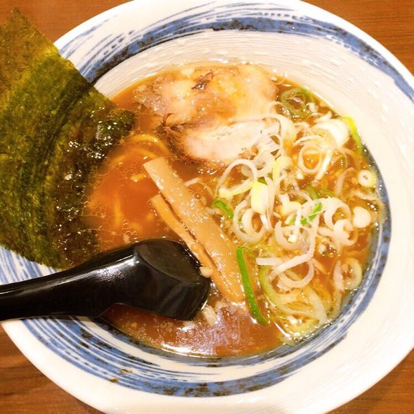 「醤油らーめん 半麺 630」@北海道らーめん ほしみ屋 日本橋浜町店の写真