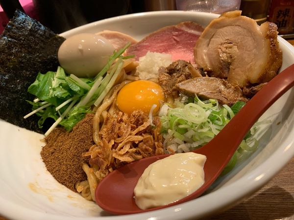 「特製まぜそば」@つけ麺 R&Bの写真