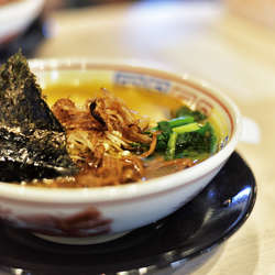 信州サーモンのラーメン