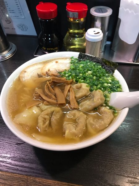 「ワンタン麺」@支那そば屋 こうやの写真