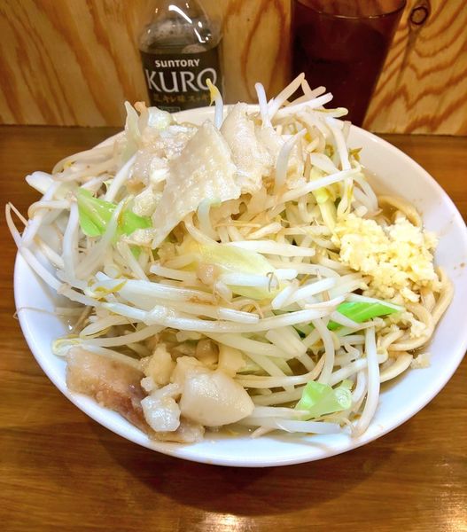 「小豚ラーメン 800円 野菜ニンニクアブラ」@ラーメン二郎 前橋千代田町店の写真