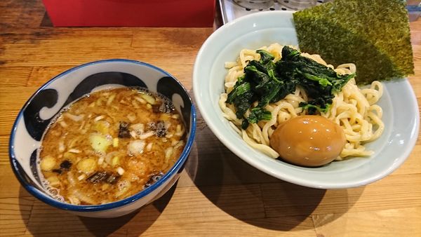 「濃厚つけ麺＋味玉」@鶴一家の写真