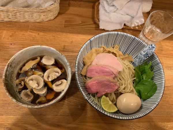 「味玉鴨と茸淡麗つけそば1050円」@中華そば きなりの写真