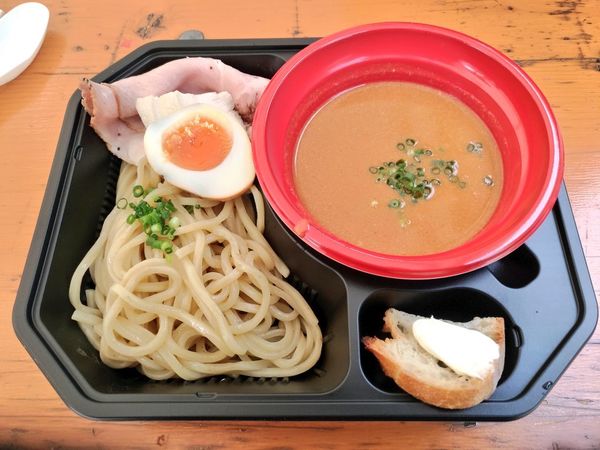 「海老丸らーめん 濃厚オマール海老つけ麺」@大つけ麺博 美味しいラーメン集まりすぎ祭の写真