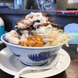 ラーメン、うずら