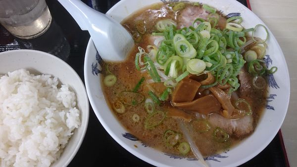 「特製ラーメン」@深川谷やんラーメンの写真