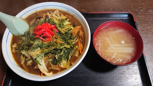 「カレー焼きそば 850円 ※」@ニュー栄の写真