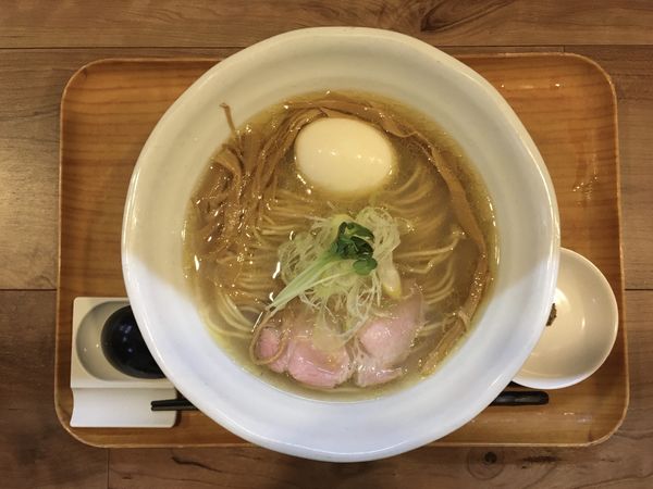 「クラフトビール → 塩と貝ラーメン ＋ 味玉」@ラーメン 健やかの写真
