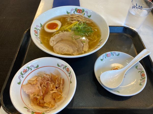 「11/4 日本ラーメン固茹で704円（税込）」@餃子の王将 戸塚駅西口店の写真