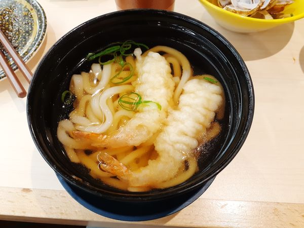 「エビ天うどん」@はま寿司 南大沢駅前店の写真