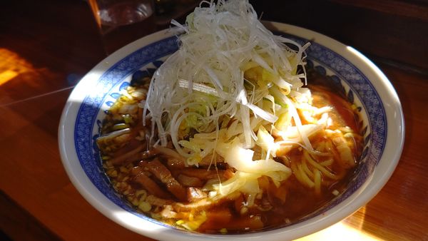「ラーメン７００円+野菜サービス」@つけそば 麺吉の写真