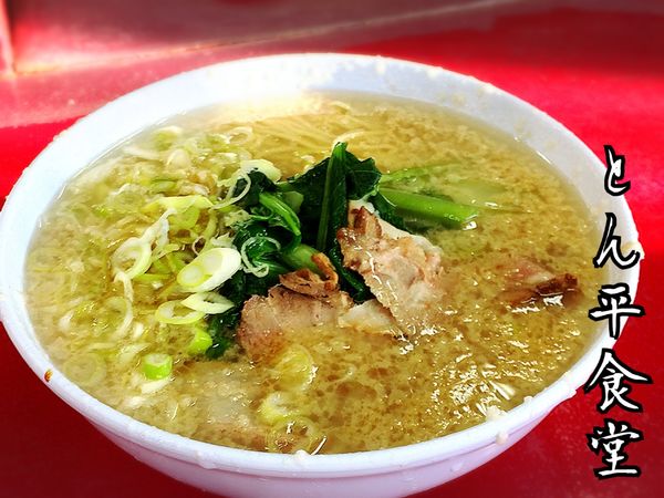 「コッテリラーメン￥500」@とん平食堂の写真