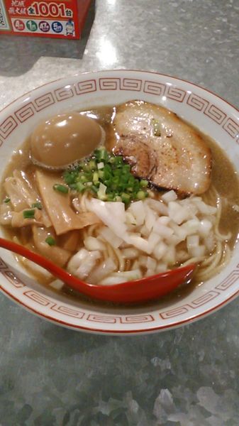 「煮干しそば　ラーパス　味玉」@らーめんキッチン かえでの写真