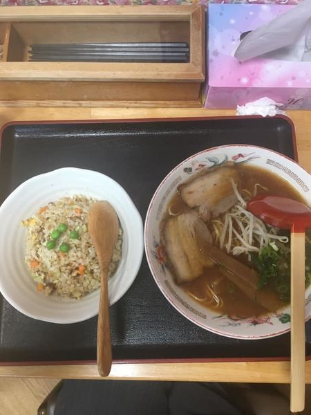 「醤油ラーメン半炒飯セット」@山藤花の写真