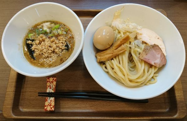 「味玉鶏ほぐしつけめん」@つけめん さなだの写真