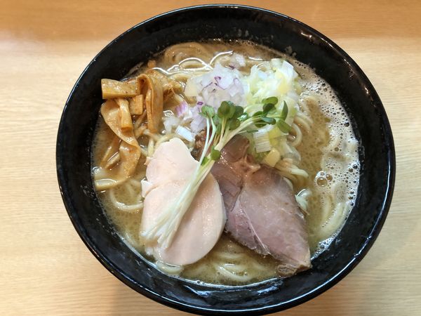 「鶏そば特盛」@つけ麺 いな月の写真