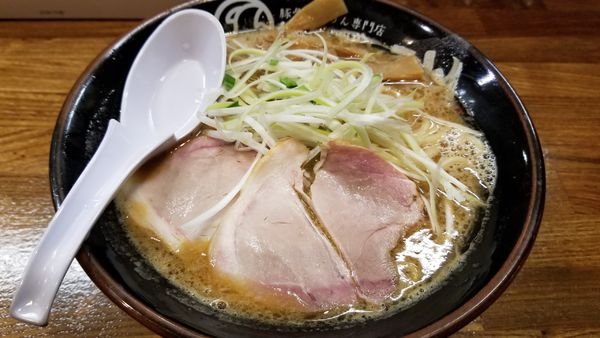 「豚骨味噌らあめん　並」@豚骨らあめん専門店 とんこつ家ZUNの写真