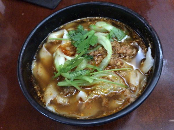 「担々刀削麺」@中国料理 刀削麺 鐘楼 水道橋西口店の写真