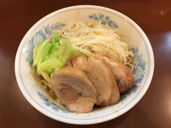 「豚増しらーめん」@らーめん陸の写真