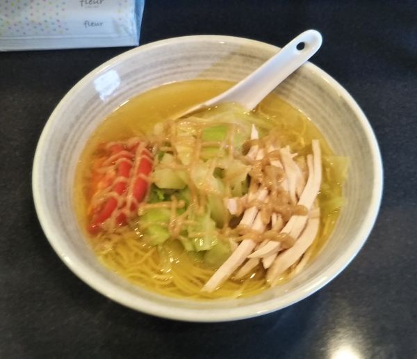 「限定　塩にぼラーメン　麺大盛」@石山商店の写真