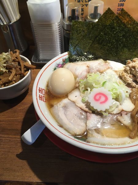 「特製中華大盛＋ほぐし肉＋メンマ飯」@肉煮干し中華そば さいころの写真