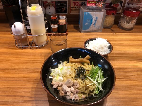 「油そば」@横浜家系ラーメン 壱角家 蔵前店の写真