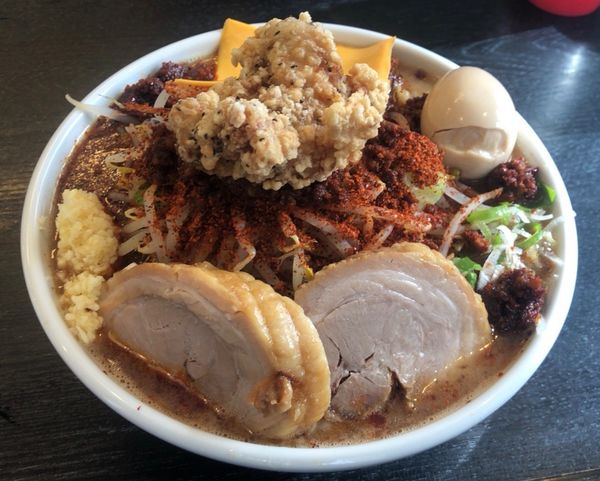 「特製辛ラーメン 大 チーズ 辛マシマシ」@らーめん藤ろうの写真