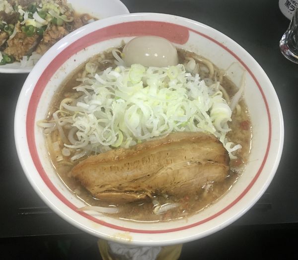 「無化調ジャンク【限定】+ 味玉」@自家製麺SHINの写真
