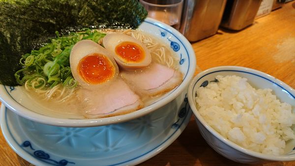 「【昼】のり玉らあめん」@らあめん 渋英の写真