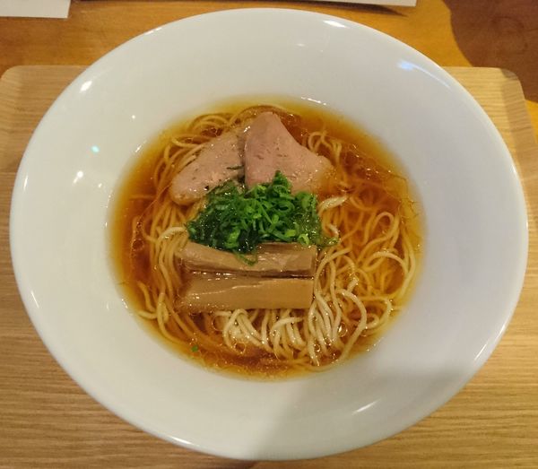 「10層天然だしの煮切り醤油ラーメン」@波と雲の写真