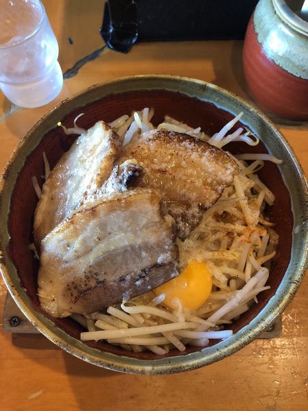 「豚そば」@つけ麺 まぜ郎 ぎんや 砂田橋店の写真