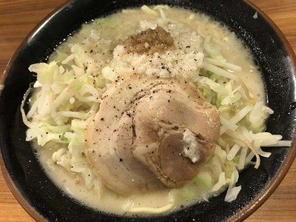 「塩壱郎ラーメン」@横浜家系ラーメン 壱角家 新宿東南口店の写真