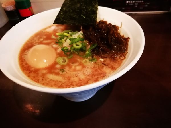 「得製ラーメン」@ZOOTの写真