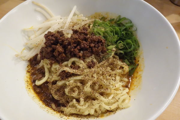 「汁無し担々麺」@担々麺 つるやの写真