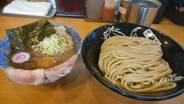 「【遡り】半熟味玉つけ麺（小）」@中華蕎麦 とみ田の写真