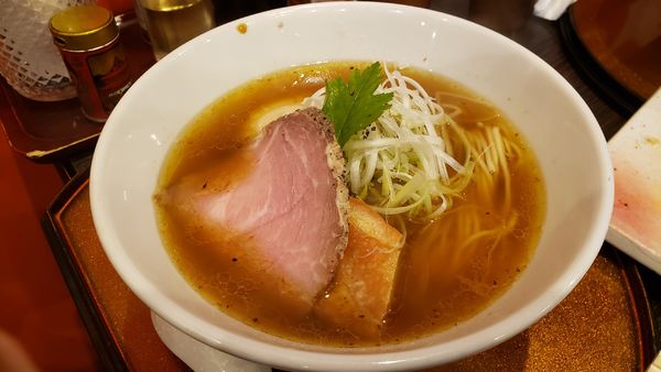 「旨玉中華そば 900円　☆」@チラナイサクラの写真