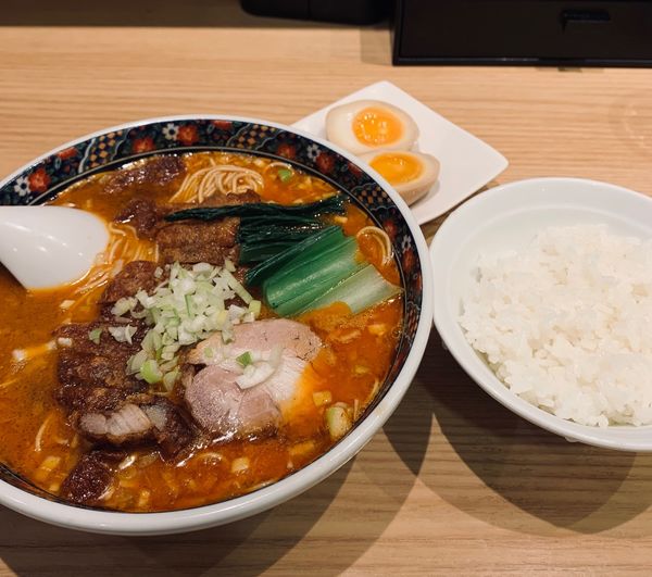 「排骨担々麺（中辛・バリカタ￥1080）」@寿限無担々麺 上野店の写真