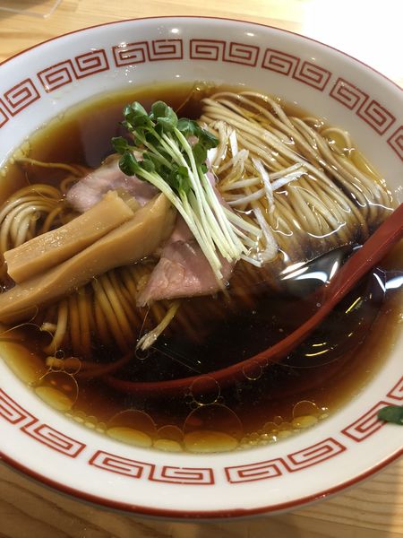 「中華そば　醤油」@自家製麺 くろ松の写真