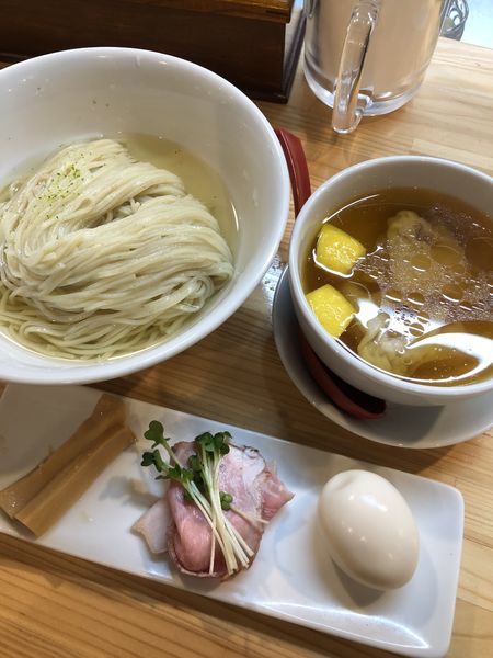 「濃厚清湯白醤油つけめん」@自家製麺 くろ松の写真