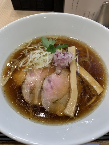 「名古屋コーチンの醤油らぁ麺」@らぁ麺 彩どりの写真