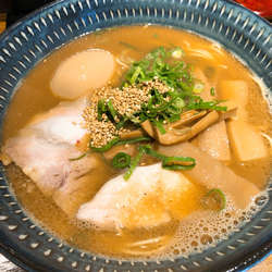 味玉地鶏中華そば  ¥980