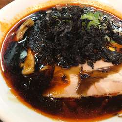 辛ニボリューション+黒マー油