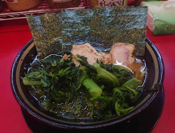 「ラーメン＋青菜」@柏 王道家の写真