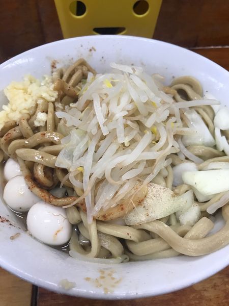 「小ラーメン豚入り　タマ　うずら」@蓮爾 新町一丁目店の写真