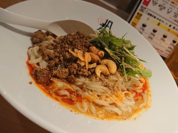 「汁なし すごくシビれる 200グラム 創業の味」@175°DENO担担麺 札幌南口店の写真